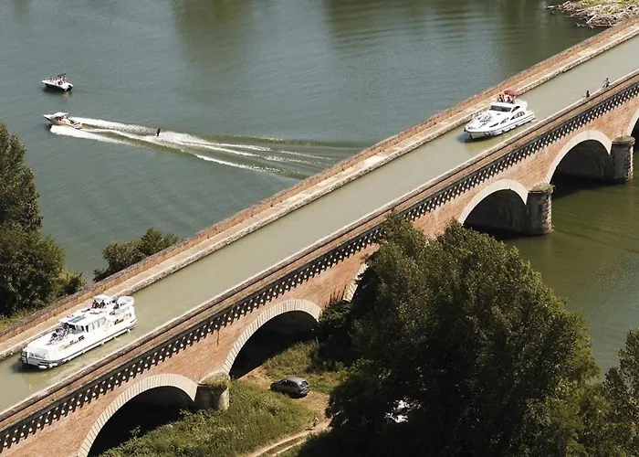 L'oustal Semesterbostad *