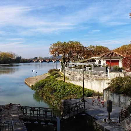 L'oustal Дом отдыха *