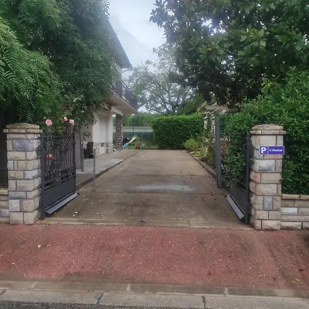 L'oustal Дом отдыха Муасак